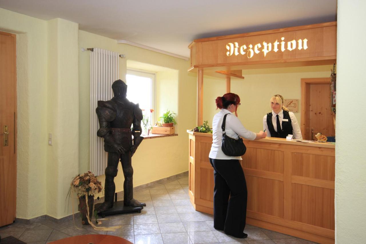 Hotel Trasen Валдкрайбург Екстериор снимка